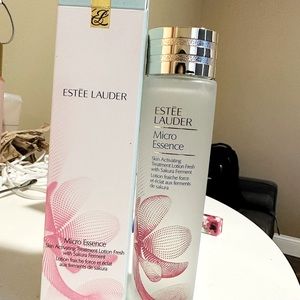 Ester lauder micro essence skin treatment lotion fresh with Sakura ferment